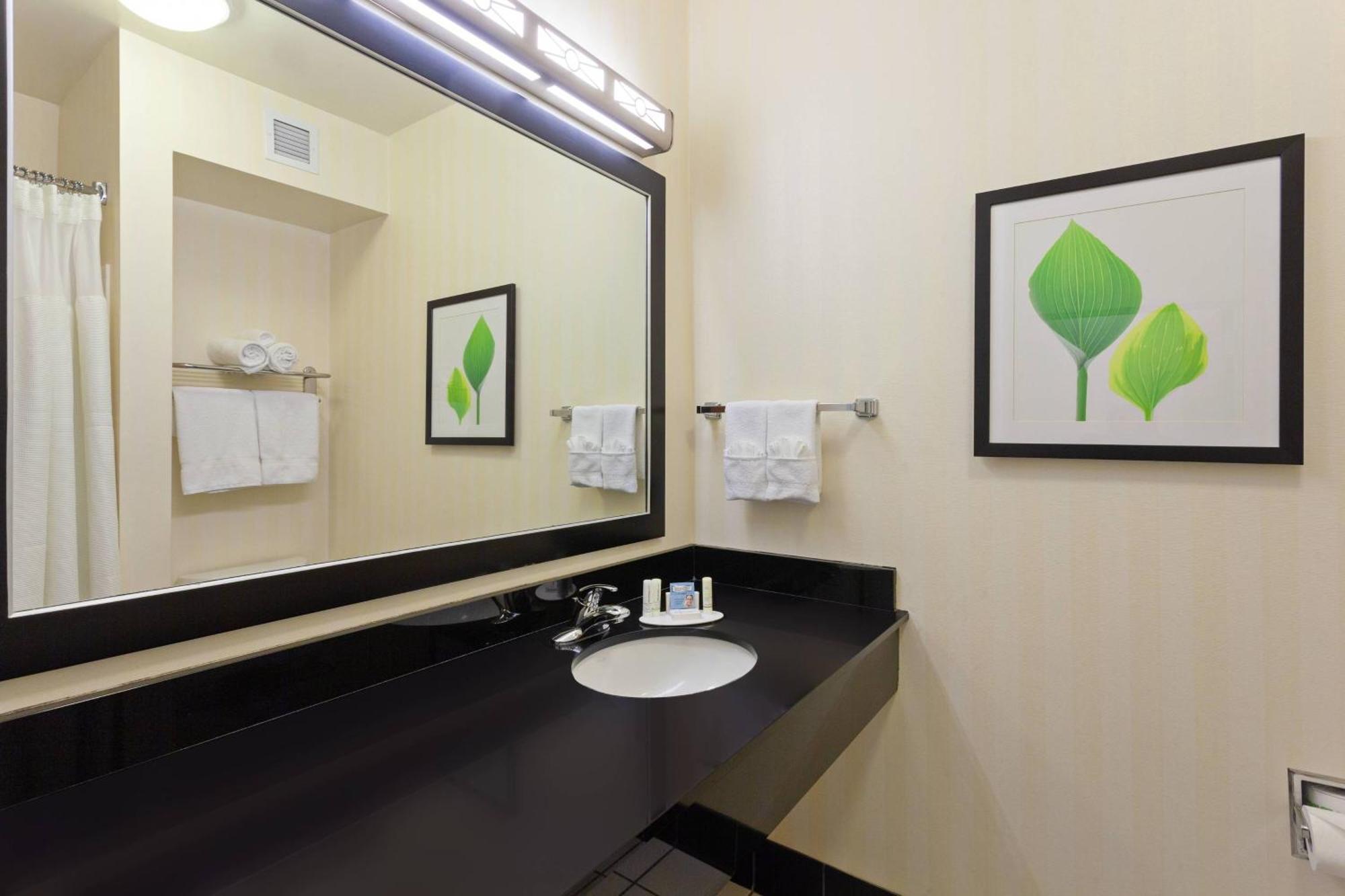 Fairfield Inn & Suites - Los Angeles West Covina Exterior photo